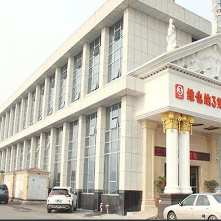Yichang Vienna Hotel Wanda Branch Exterior photo